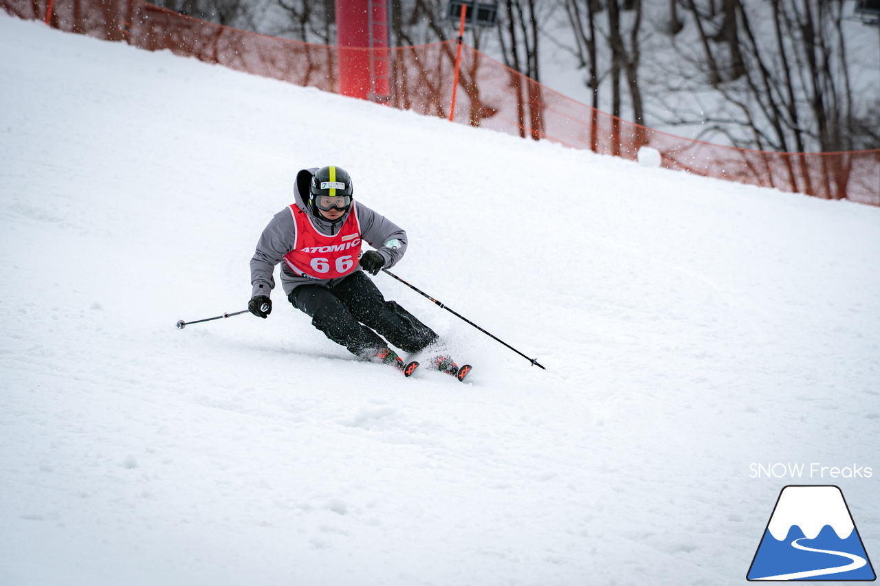 なんと約10年ぶりの「技術選」撮影?! PREMIER SKI ACADEMY presents 『2026プレミアカップ・スキー技術選』レポート！｜朝里川温泉スキー場